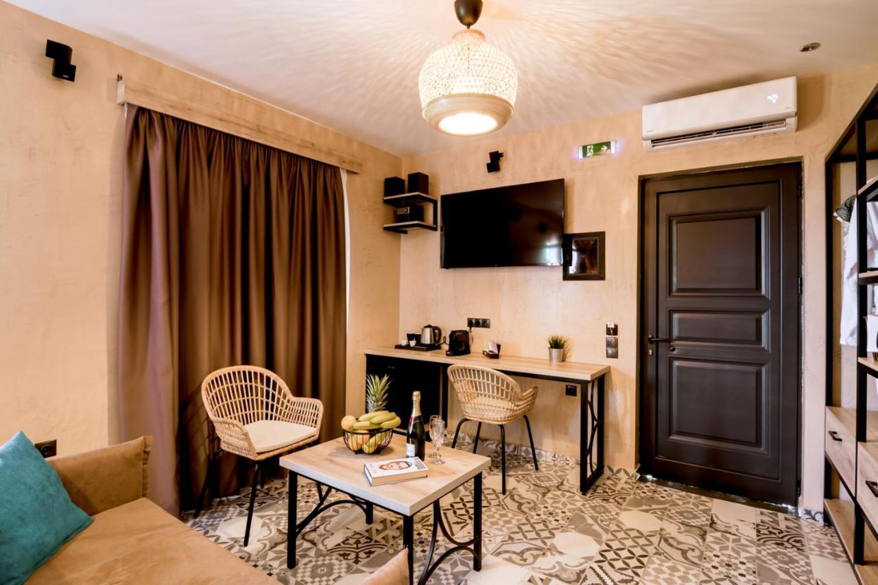 Driades Luxury Apartments Hersonissos  Exterior foto