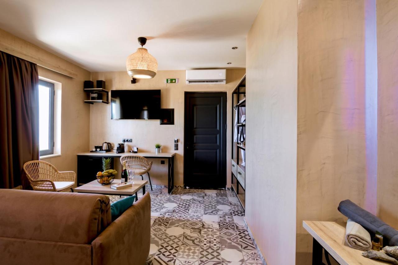 Driades Luxury Apartments Hersonissos  Exterior foto