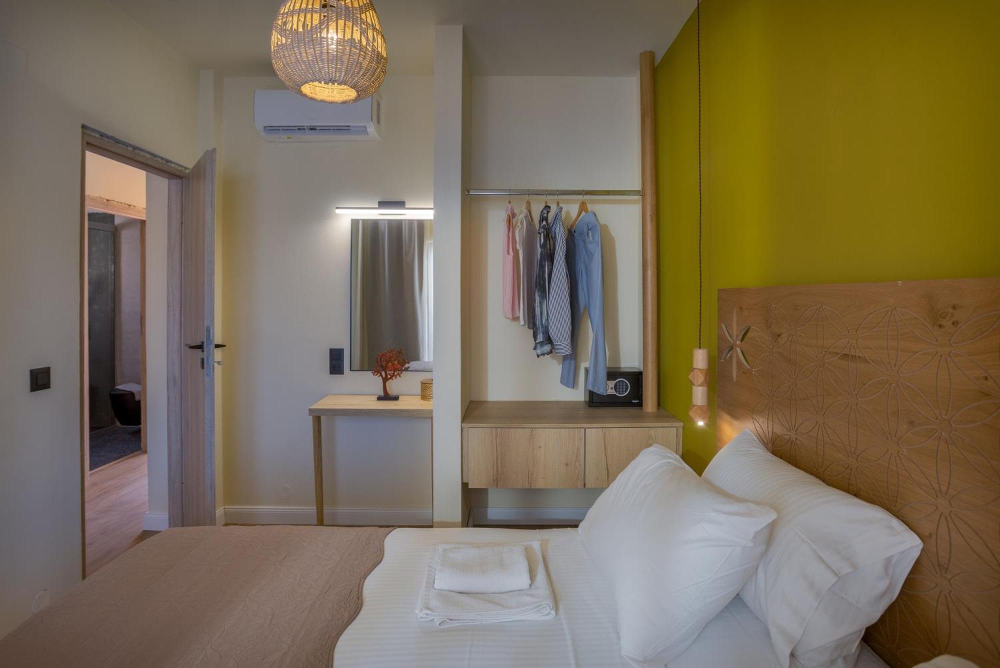 Driades Luxury Apartments Hersonissos  Exterior foto