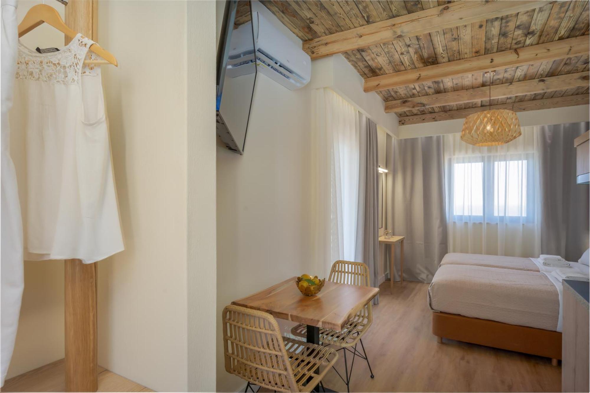 Driades Luxury Apartments Hersonissos  Exterior foto