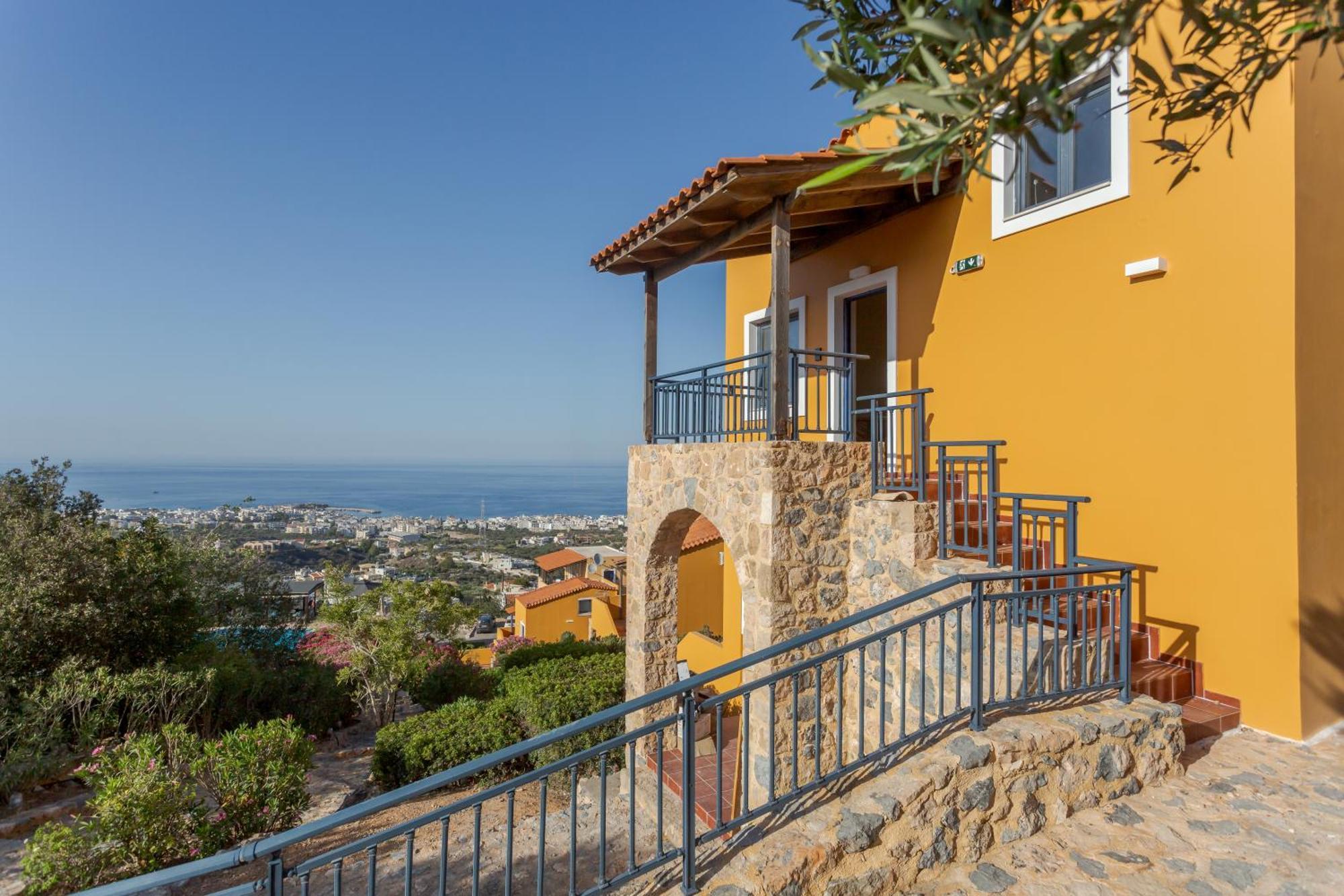 Driades Luxury Apartments Hersonissos  Exterior foto